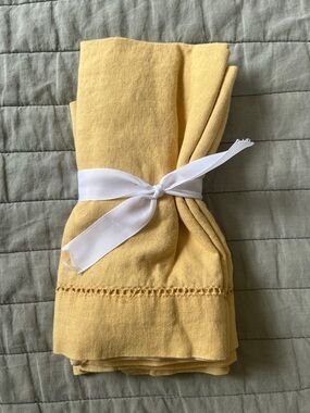 Fieldcrest Yellow Linen Napkin Set of 4